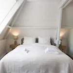 Six Boutique Otel