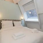 Six Boutique Otel *