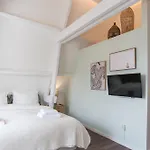 Otel Six Boutique *
