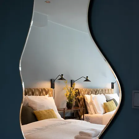 Szálloda Six Boutique Haarlem